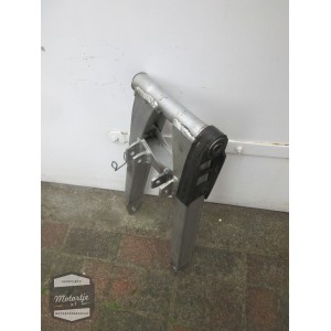 Kawasaki GPX600R achterbrug / achter brug / swing arm / swingarm Kawasaki GPX600R achterbrug / achter brug / swing arm / swingarm